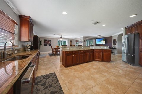 Villa ou maison à vendre à Punta Gorda, Floride: 4 chambres, 345.6 m2 № 1376132 - photo 12