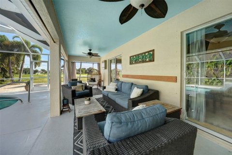 Villa ou maison à vendre à Punta Gorda, Floride: 4 chambres, 345.6 m2 № 1376132 - photo 30