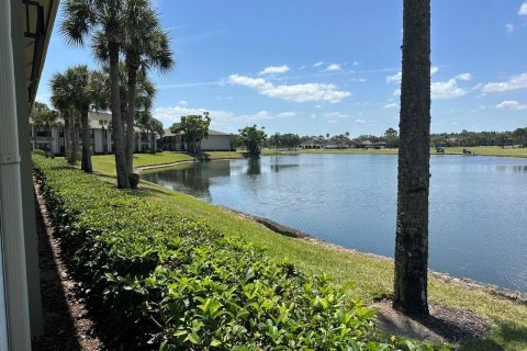 Condo in Vero Beach, Florida, 2 bedrooms  № 1136345 - photo 22