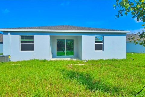 Villa ou maison à louer à Winter Haven, Floride: 4 chambres, 195.93 m2 № 1350703 - photo 19