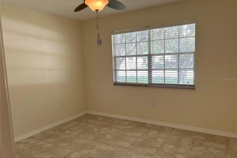 Condo in Port Richey, Florida, 2 bedrooms  № 1344970 - photo 23