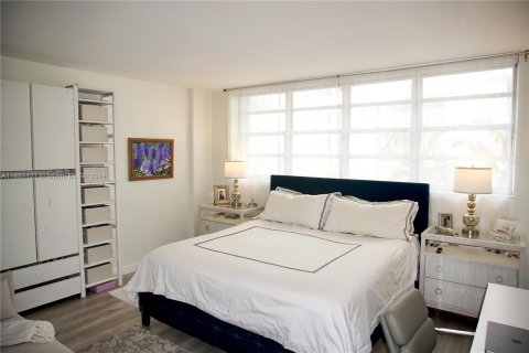 Condominio en venta en Miami Beach, Florida, 1 dormitorio, 78.97 m2 № 1345016 - foto 15