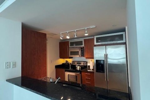 Condominio en venta en Miami, Florida, 2 dormitorios, 109.9 m2 № 1117899 - foto 16