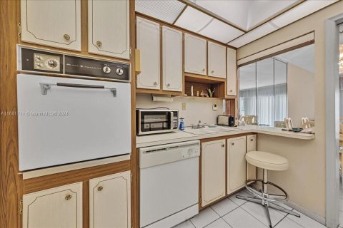 Condominio en venta en Hollywood, Florida, 1 dormitorio, 68.75 m2 № 1327832 - foto 18