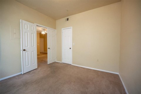 Condo in Orlando, Florida, 2 bedrooms  № 1346766 - photo 12