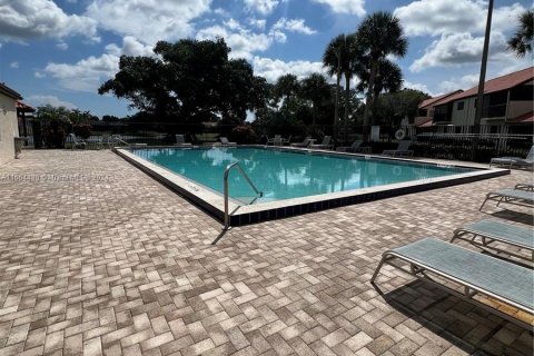 Copropriété à vendre à Boynton Beach, Floride: 3 chambres, 101.82 m2 № 1377235 - photo 29