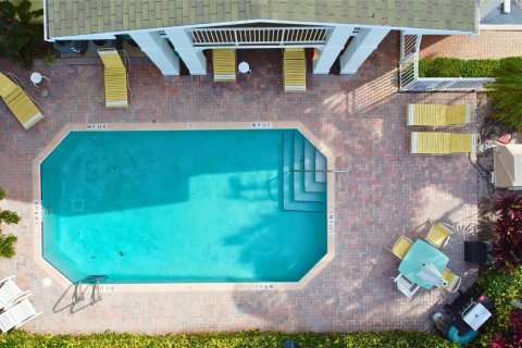 Condominio en venta en Wilton Manors, Florida, 2 dormitorios, 57.04 m2 № 970341 - foto 3