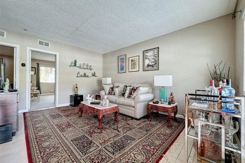 Condominio en venta en Wilton Manors, Florida, 2 dormitorios, 57.04 m2 № 970341 - foto 14