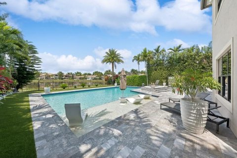 Villa ou maison à vendre à Delray Beach, Floride: 4 chambres, 328.6 m2 № 1135141 - photo 6