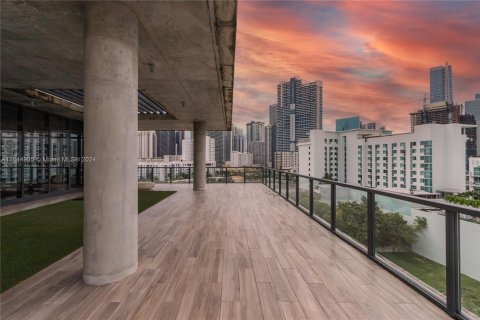 Copropriété à vendre à Miami, Floride: 2 chambres, 91.04 m2 № 1329083 - photo 10