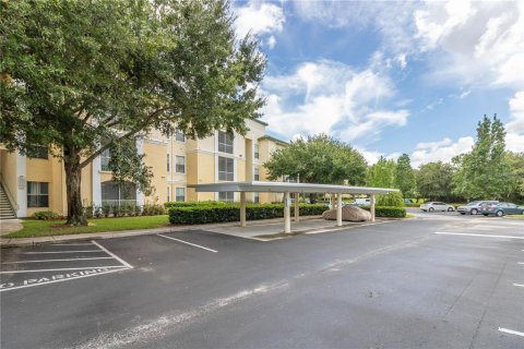 Condo in Kissimmee, Florida, 2 bedrooms  № 1382254 - photo 10