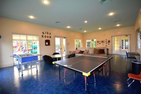 House in Palm Beach Gardens, Florida 5 bedrooms, 338.81 sq.m. № 1132965 - photo 5