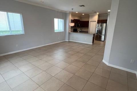 Townhouse in Lake Worth, Florida 3 bedrooms, 136.57 sq.m. № 1132963 - photo 20