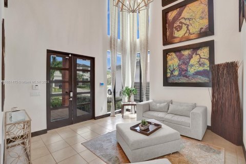 Villa ou maison à louer à Miami Lakes, Floride: 4 chambres, 239.87 m2 № 1345018 - photo 5