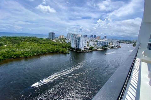 Copropriété à louer à Fort Lauderdale, Floride: 2 chambres, 150.5 m2 № 1345020 - photo 1