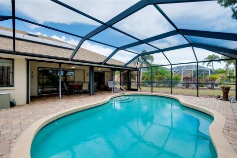 Villa ou maison à vendre à Punta Gorda, Floride: 3 chambres, 163.14 m2 № 1156934 - photo 13