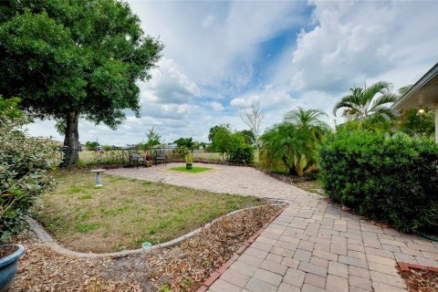 Villa ou maison à vendre à Punta Gorda, Floride: 3 chambres, 163.14 m2 № 1156934 - photo 16