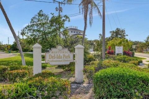 Villa ou maison à vendre à Delray Beach, Floride: 4 chambres, 696.12 m2 № 52426 - photo 17