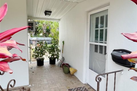 Villa ou maison à vendre à Dania Beach, Floride: 2 chambres, 150.22 m2 № 848270 - photo 15