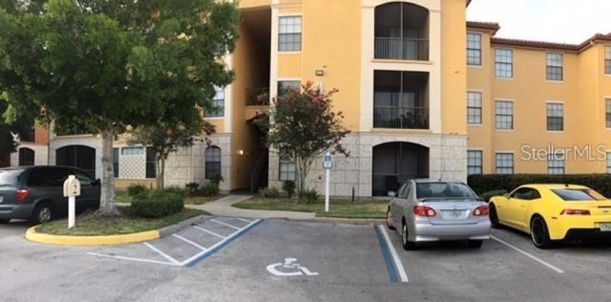 Condominio en Orlando, Florida, 3 dormitorios  № 1190610