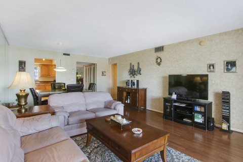 Condominio en venta en Riviera Beach, Florida, 2 dormitorios, 106.19 m2 № 211255 - foto 15