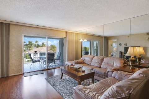 Condominio en venta en Riviera Beach, Florida, 2 dormitorios, 106.19 m2 № 211255 - foto 16