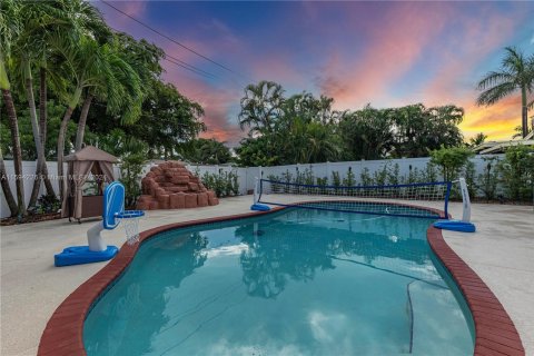 Villa ou maison à vendre à Dania Beach, Floride: 3 chambres, 123.19 m2 № 1186119 - photo 3