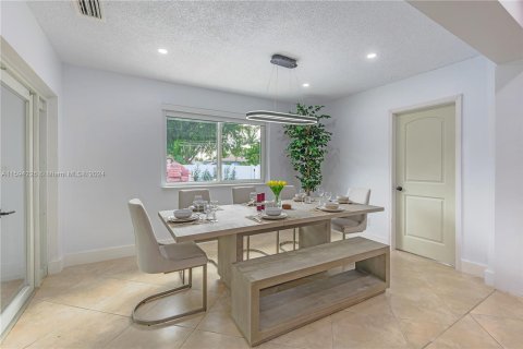 Villa ou maison à vendre à Dania Beach, Floride: 3 chambres, 123.19 m2 № 1186119 - photo 20