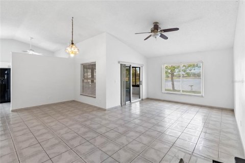 Villa ou maison à vendre à Kissimmee, Floride: 3 chambres, 125.98 m2 № 1369636 - photo 7