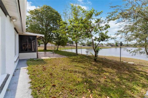 Villa ou maison à vendre à Kissimmee, Floride: 3 chambres, 125.98 m2 № 1369636 - photo 29