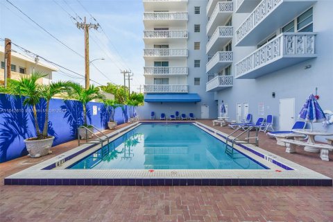 Copropriété à vendre à Miami Beach, Floride: 1 chambre, 74.69 m2 № 1321609 - photo 16