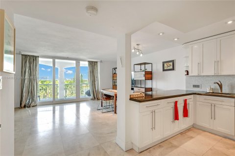 Copropriété à vendre à Miami Beach, Floride: 52.95 m2 № 1321610 - photo 3