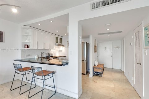 Copropriété à vendre à Miami Beach, Floride: 52.95 m2 № 1321610 - photo 6