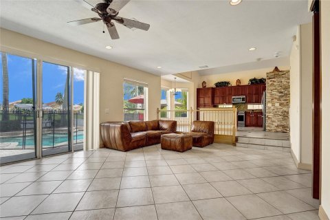 Casa en venta en Miramar, Florida, 4 dormitorios, 281.4 m2 № 1345825 - foto 26