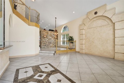 Villa ou maison à vendre à Miramar, Floride: 4 chambres, 281.4 m2 № 1345825 - photo 6