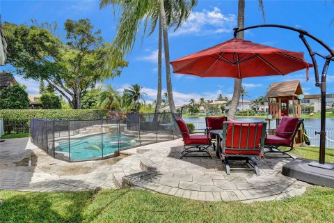 Villa ou maison à vendre à Miramar, Floride: 4 chambres, 281.4 m2 № 1345825 - photo 17