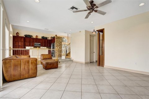 Villa ou maison à vendre à Miramar, Floride: 4 chambres, 281.4 m2 № 1345825 - photo 24