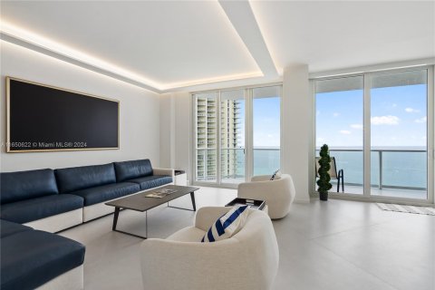 Condo in Sunny Isles Beach, Florida, 3 bedrooms  № 1345826 - photo 4