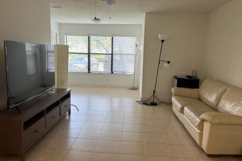 Condo in Davie, Florida, 2 bedrooms  № 1155412 - photo 5