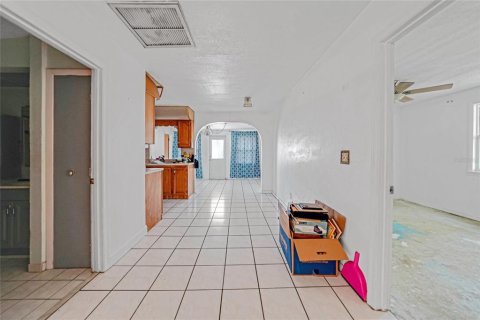 Villa ou maison à vendre à Punta Gorda, Floride: 4 chambres, 111.48 m2 № 1326761 - photo 6