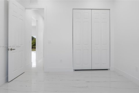 Casa en venta en Lehigh Acres, Florida, 3 dormitorios № 1091374 - foto 22