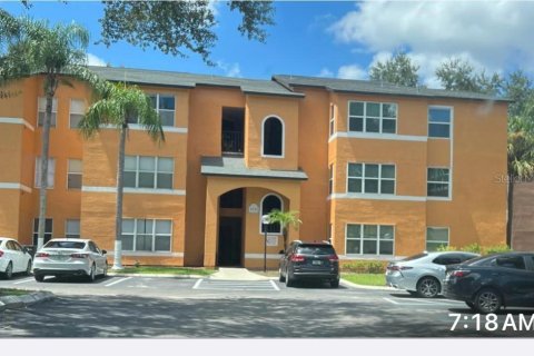 Condominio en venta en Orlando, Florida, 2 dormitorios, 97.92 m2 № 994942 - foto 1