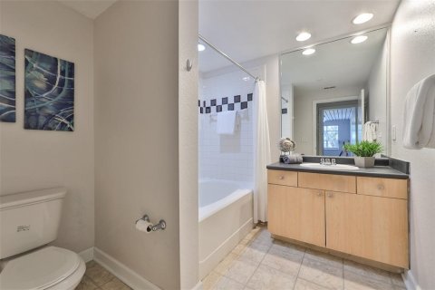 Condominio en venta en Tampa, Florida, 2 dormitorios, 114.36 m2 № 820125 - foto 28