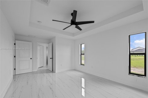 Casa en venta en LaBelle, Florida, 4 dormitorios, 188.68 m2 № 724056 - foto 11