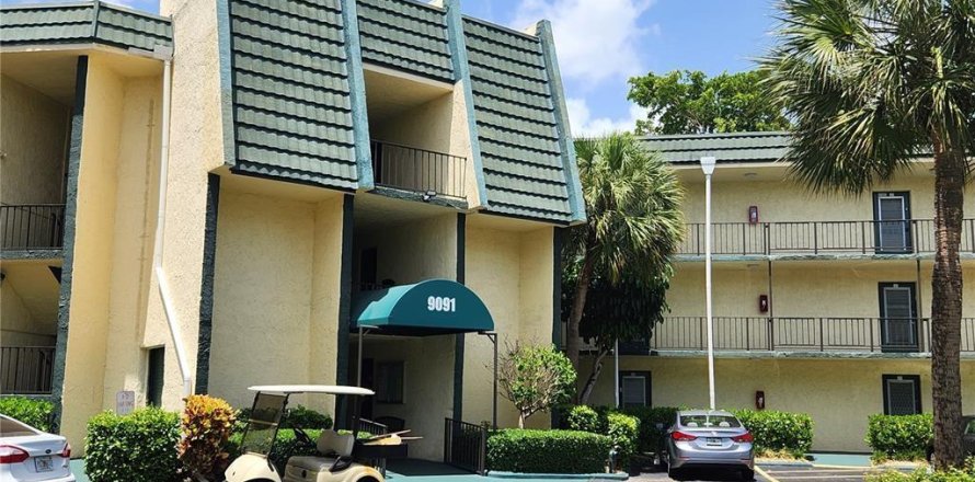 Condo à Tamarac, Floride, 2 chambres  № 1173153