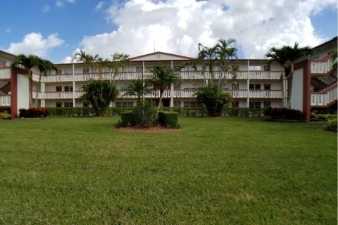 Condo in Boca Raton, Florida, 1 bedroom  № 1207897 - photo 10