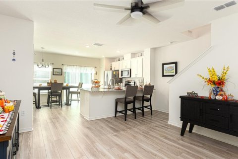 Adosado en venta en Davenport, Florida, 3 dormitorios, 134.34 m2 № 1392195 - foto 2