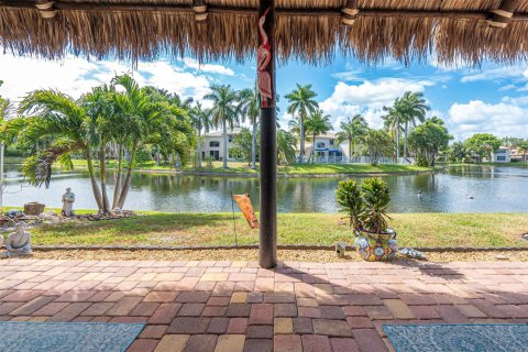 Villa ou maison à vendre à Coconut Creek, Floride: 3 chambres, 199.93 m2 № 1139464 - photo 7