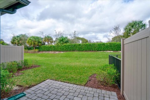 Townhouse in Oakland Park, Florida 3 bedrooms, 164.81 sq.m. № 952111 - photo 13