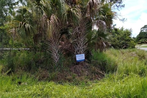 Terreno en venta en Palm Bay, Florida № 1272565 - foto 2